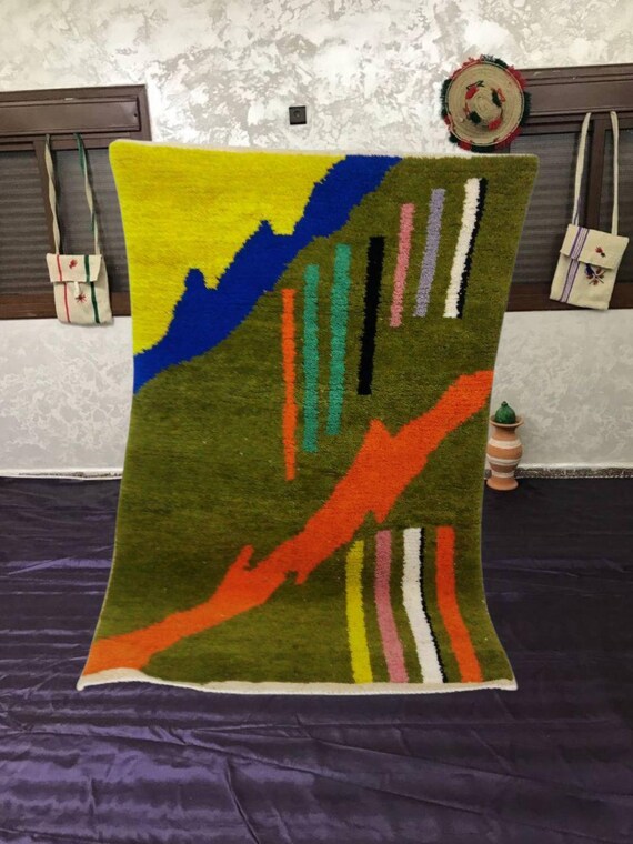 Handwoven Moroccan Rug: Olive Green Wool (10x14 with Tassels)