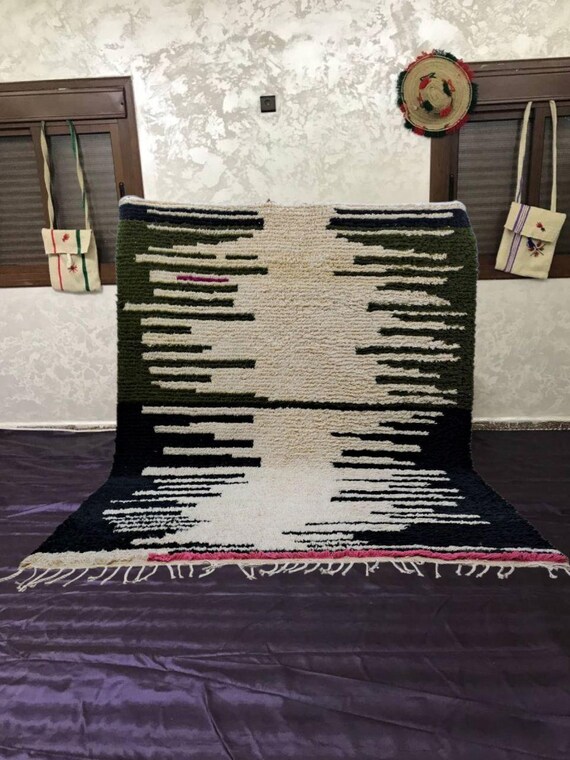 Moroccan Berber Wool Rug - Peach and Cream Handknotted Texture