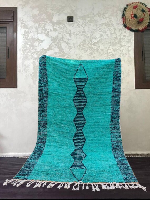 Moroccan Boujad Rug: Handwoven Berber Wool (12x16 Feet, Blue)