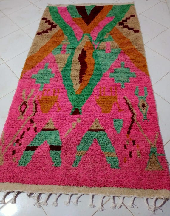 Handmade Moroccan Berber Rug: Colorful Wool, Luxurious wool shaggy carpet