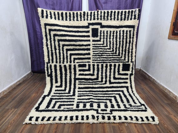 Berber Wool Rug: Handwoven Black and White with Fringe Edges