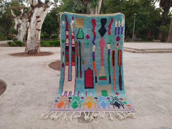 Berber Wool Rug: Blue Geometric Design - Handmade, Cozy Texture