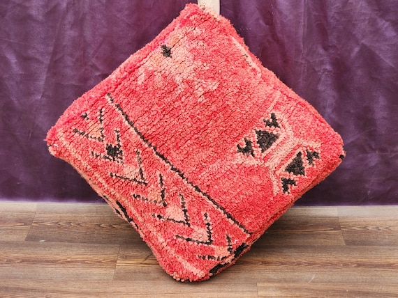 Artisan Handmade Red Pouf Rug - Mocaccan Style for Cozy Spaces