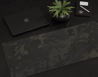 Multicam Black Camo Schreibtischmatte - Groß 40,6 x 90 cm