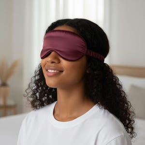 Mulberry Silk Sleep Mask: Natural, Hypoallergenic Eye Mask