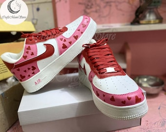 Sneakers Air Force 1 con cuore rosa dipinte a mano, scarpe per San Valentino di coppia, scarpe personalizzate