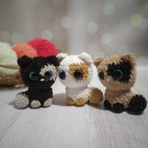 Chat pusy au crochet, petite peluche chaton, jouet pour chat amigurumi, peluche chaton au crochet, peluche pour chat au crochet, cadeau pour les amoureux des chats