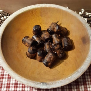 Primitive Black Knubs