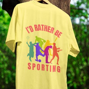 Ich bin lieber sportliches Hemd Png, 5 Farbe Png, Retro Baseball Shirt Design, Vintage-Druck, Baseball Boy Zitat, Baseball Mom Png, Batter PNG