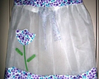 vintage apron ... SHEER DELIGHT with a Delightful FLOWERY trim ...