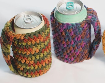 Patrón de crochet, enfriador de latas, acogedor con asa.