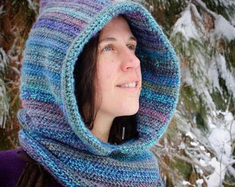 Einfaches Snood Häkelmuster, Cowl mit Haube gehäkelt