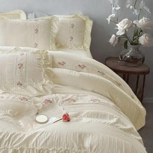 3/4Pcs Embroidered French Duvet Set, Ruffled Duvet Cover Set, Ruffled Bedding Set, French Style Bedding, Romantic Bedding Gift for Newlyweds