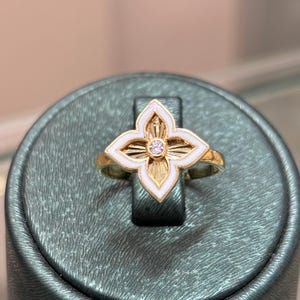 14K Real Gold Four Leaf Clover Ring, Enamel Flower Detail Ring, Clover Ring, 14K Gold Jewelry, Lucky Jewelry, Gift for Women