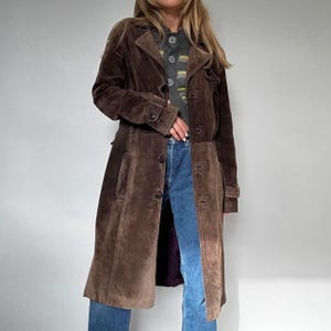 【vintage】suede long coat Women's Vintage Brown Suede Leather Trench Coat – 70s