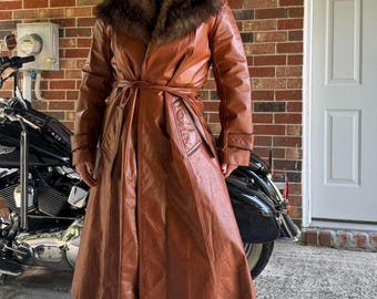 Women Vintage Sheepskin Brown Coat - Fur Collar Long Coat - 70s Boho Style Belted Leather Trench Coat - Fallout Outwear Coat -