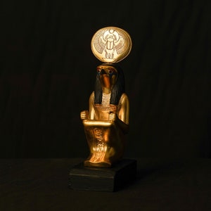 Ägyptischer Gott RA Statue. God Ra Replik Museumsstück.