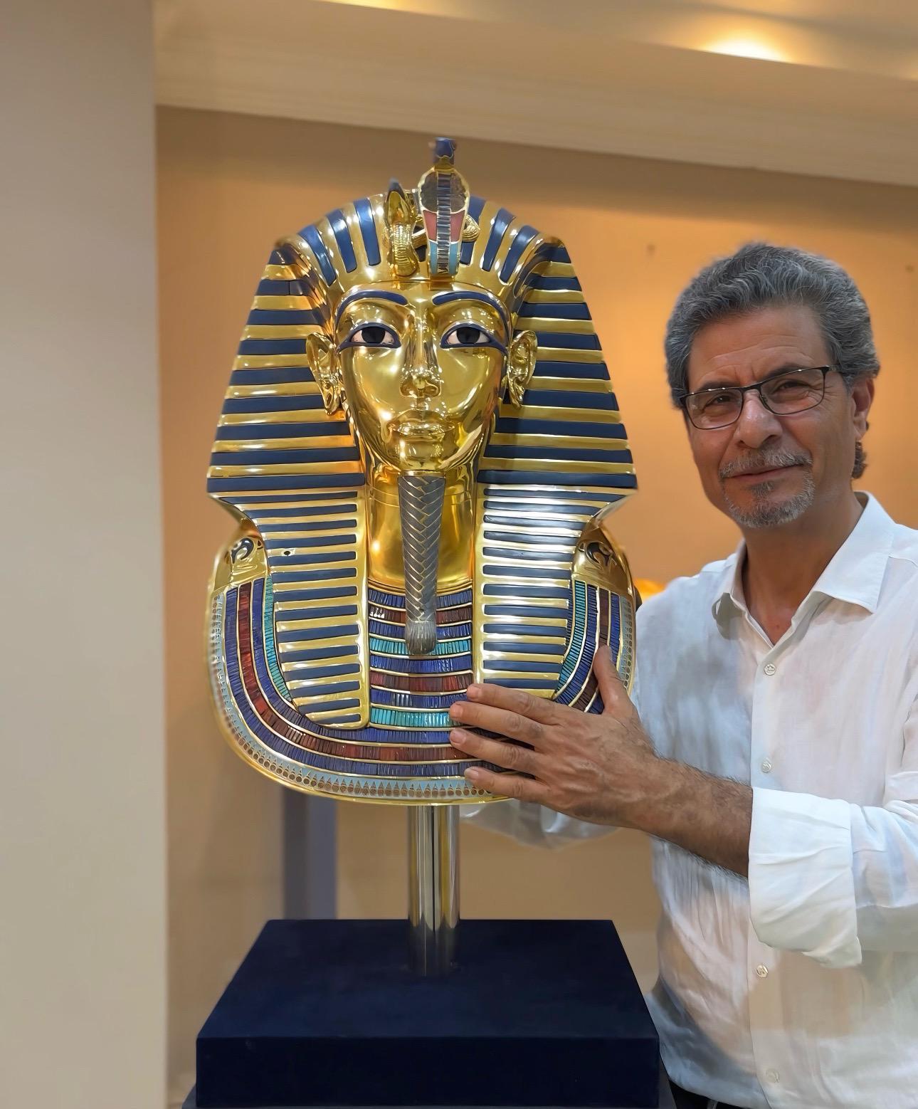 Egyptian King Tutankhamun Mask,  Original size, Museum replica for King Tutankhamun's Mask, Replica Mask for King Tutankhamun for sale.