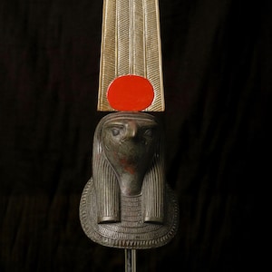 Ägyptischer Gott RA Statue. God Ra Replik Museumsstück.