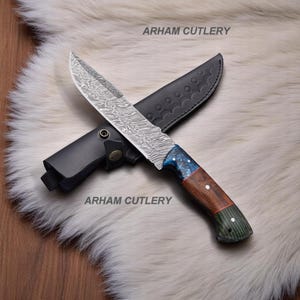 Handmade Damascus Steel Hunting Knife With Leather Sheath , Hand Forged Custom Made Bush Craft Knife Best Christmas Gift