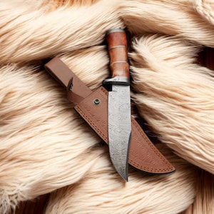 Colored Camel Bone Handmade Hunting Knife , Hand Forged Damascus Steel Hunting Knife With Leather Sheath , Personalized Hunting Knife