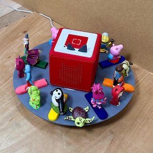 Tonies shelf, Tonies Turntable theme