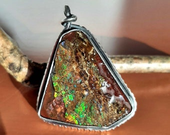 Ammolite Canadian gemstone set in artisan modernist oxidized sterling silver ring for her or him US size 10. tribalgallery.