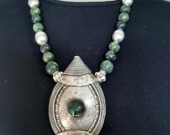 Vintage Jade stone, silver beads and silver Tibetan hair ornament pendant statement necklace. tribalgallery.