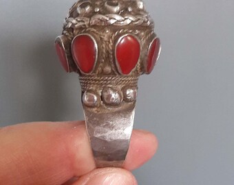 Vintage silver ring from Afghanistan with Carnelian stones mid 20TH C US size 9  Tribal jewelry.  Tribalgallery