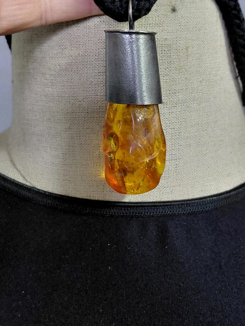 Zilveren Broche met Roosje Teka - Kiki Zilver Zilveren Broche met Roosje Teka - Kiki Zilver
