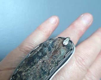 Artisan large blue brown druzy raw Kyanite sterling silver ring, hand made artisan ring US size 9,5. tribalgallery