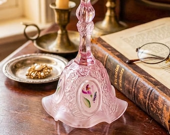 Fenton Bell – Pink Opalescent, Embossed Floral Cameos, Hand Painted Florals, Ruffled