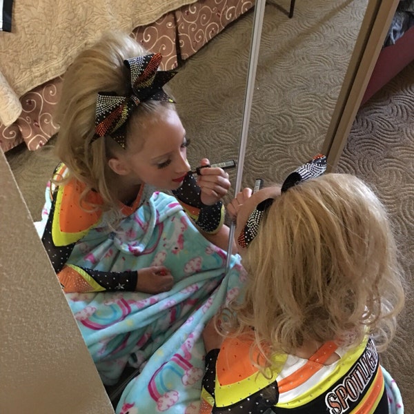 Beehive Cheer Hair - ponytail for cheer competitions