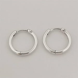 pandora moments 18 mm charm hoop earrings