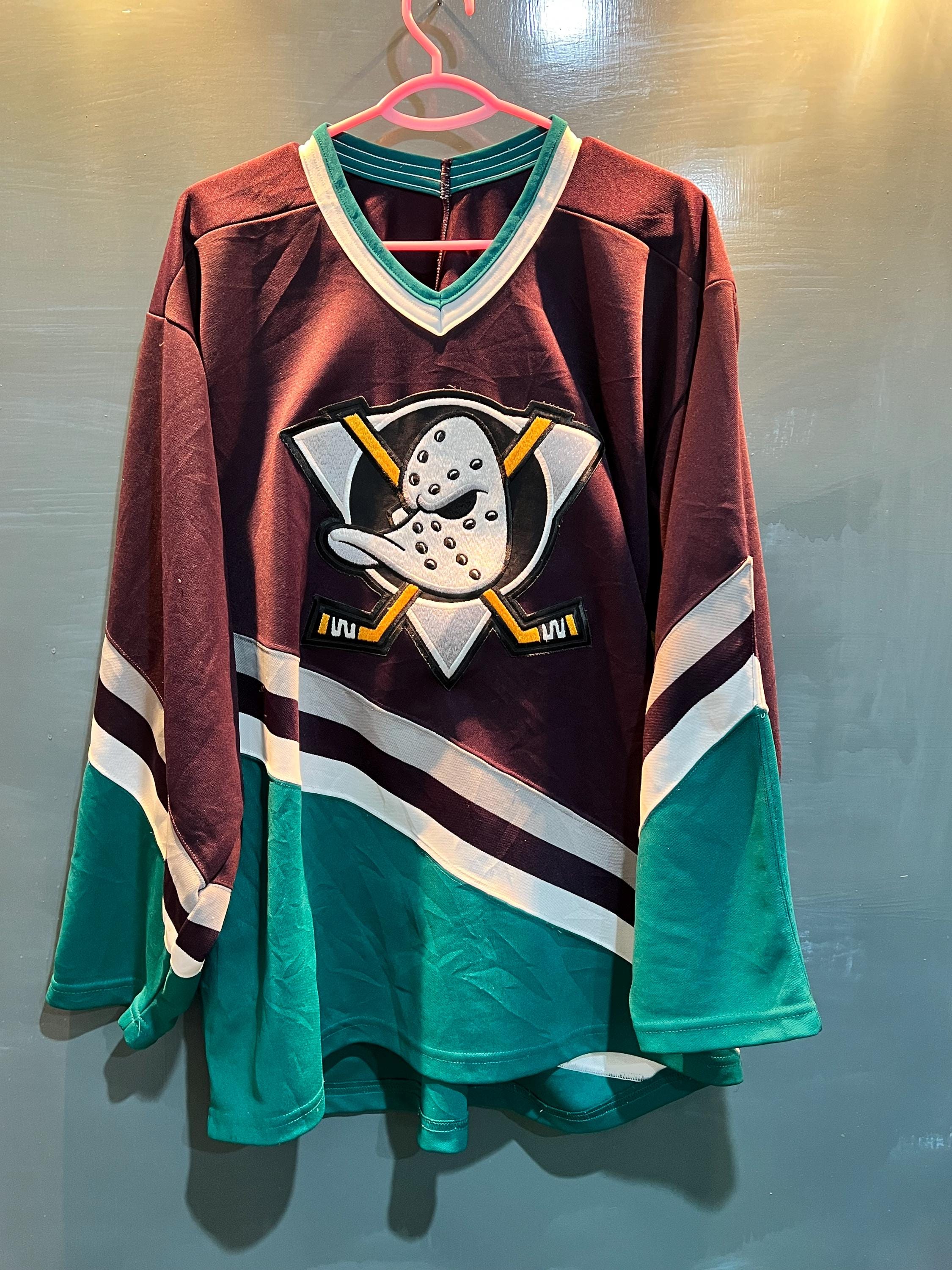 激レアXL☆EURO輸入90sスターター NHLダックス 刺繍ゲームシャツ