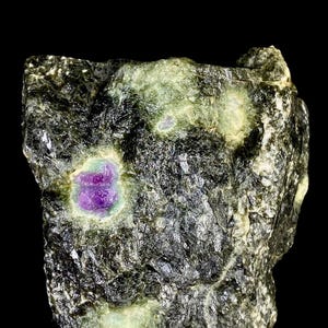 Natural Ruby Zoisite on Matrix Specimen, Skardu Pakistan Collector Mineral (181g)