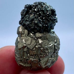20 Gramm Sehr Schimmernder Markasit Rohstein Aus Pakistan