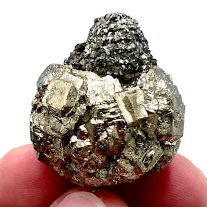 40 Gramm Sehr Schimmernder Markasit Rohstein Aus Pakistan