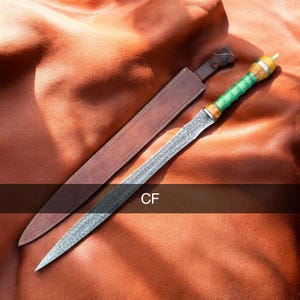 Handcrafted Roman Gladius Sword: Etched J2 Steel Blade, Leather Sheath