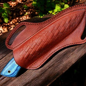 Custom Handmade Leather Knife Sheath: Cowboy Style