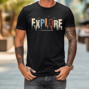 Diseño de camiseta EXPLORE PNG - Diseño de camiseta de aventura - Clipart de sublimación retro para exteriores - Diseño de camiseta de moda, descarga digital de camiseta divertida