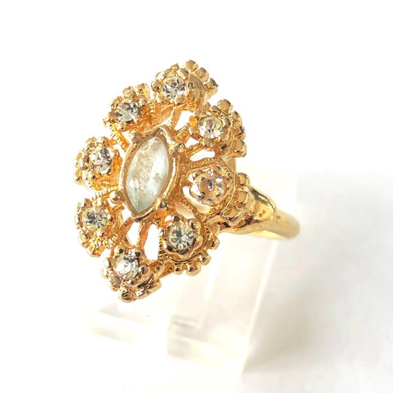 Vintage Elegant Rhinestone Statement Ring, Cockta… - image 1