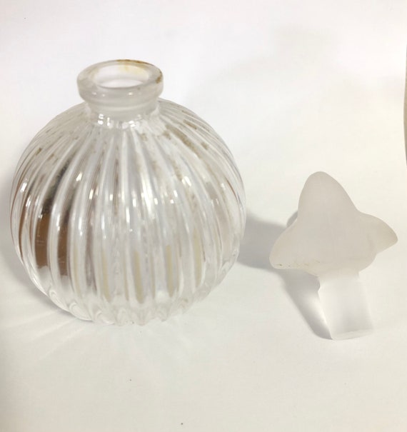 Vintage Sasaki Crystal Perfume Bottle With Froste… - image 7