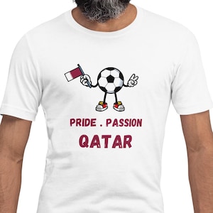 Maglietta unisex Qatar Soccer Pride: souvenir di viaggio del Qatar