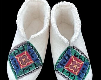 Georgian Handmade Felt Boots – Natural Wool Slippers,Traditional Felted Shoes