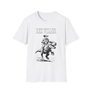 T-shirt cow-boy dinosaure, t-shirt graphique amusant, cadeau unique pour les amateurs de dinosaures, t-shirt de style rétro, chemise de sortie d'été, design REX WILLER