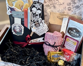 Blind Date with a Book: Dark Romance Gift Box Valentine's Day