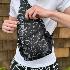 FLOW NUUDLE Chest Bag