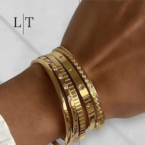 Elegant Vintage Women's Bracelet - 18k Gold Plated - Stainless Steel - Women's Cuff Bracelet - Waterproof