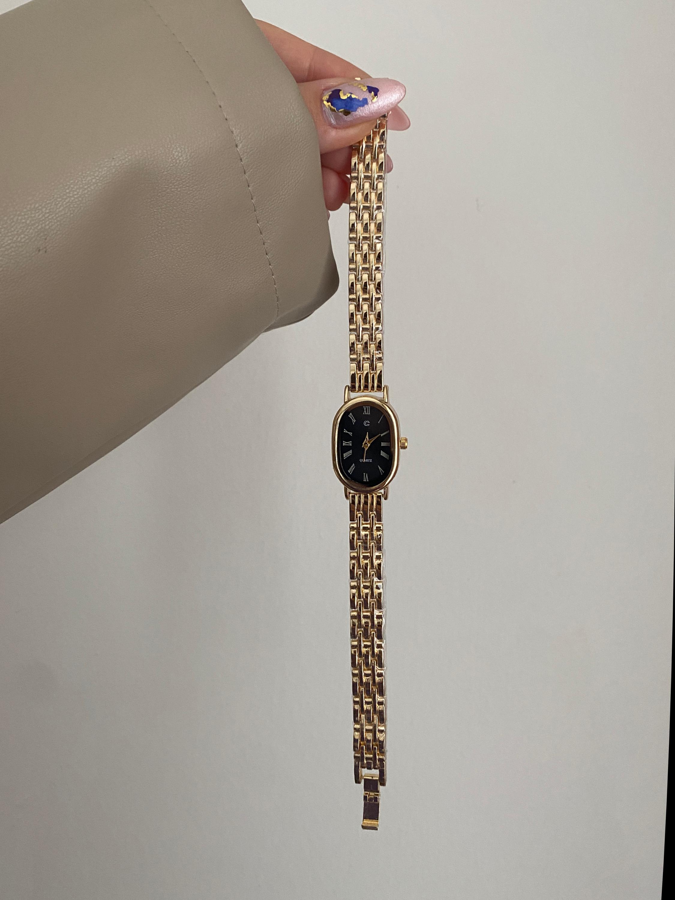 Gold Oval Roman Numeral Watch | Vintage Minimalist Bracelet 